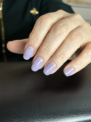 Весеннее обновление: маникюр и педикюр со скидкой до 57%