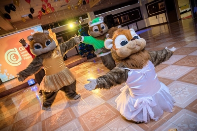 Хомячки спешат с поздравлением: Вас ждёт забавный сюрприз!